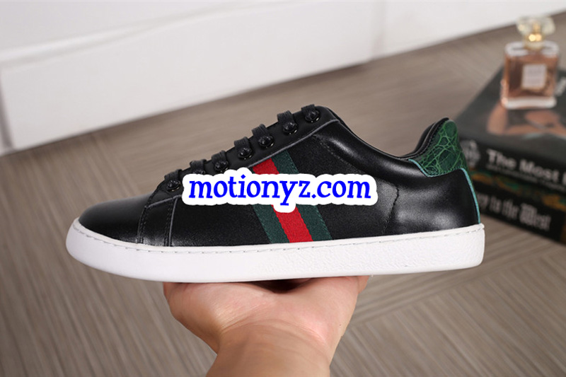 Ace Embroidered Sneaker Black